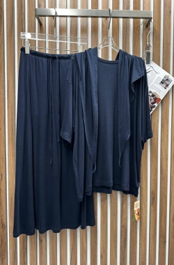 Костюм женский