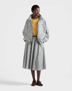 Костюм женский