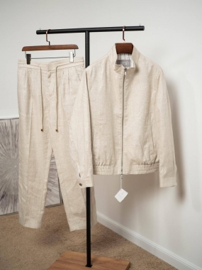  Костюм мужской 