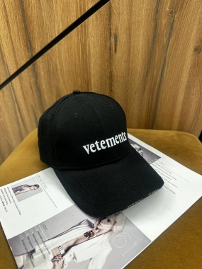 Кепка Vetements 