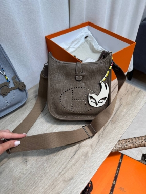 Сумка женская Evelyne 23 cm Clemence leather