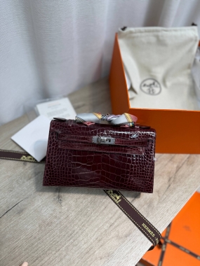 Сумка Kelly Pochette Crocodile Alligator Lisse