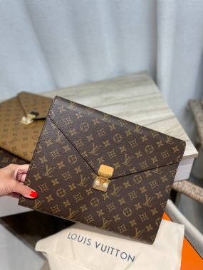  Папка Mark Monogram Reverse 