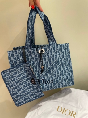 Сумка-тоут Dior Dioriviera Spongy Tote 36 см