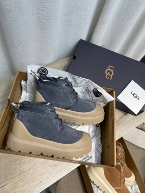  Ботинки Ugg