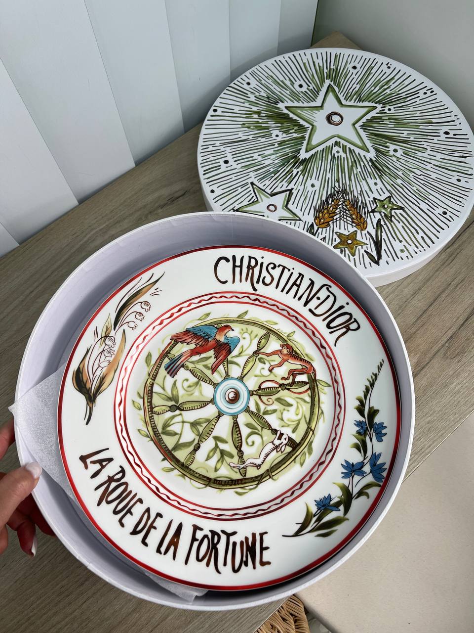 Набор из четырех тарелок (26см)  Christian Dior Артикул PL-789. Вид 7
