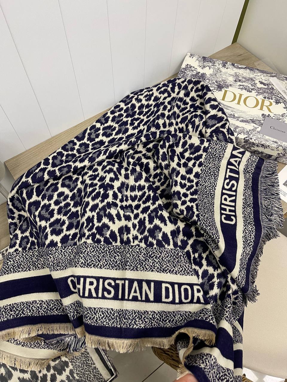 Шаль Christian Dior Артикул PL-26990. Вид 1