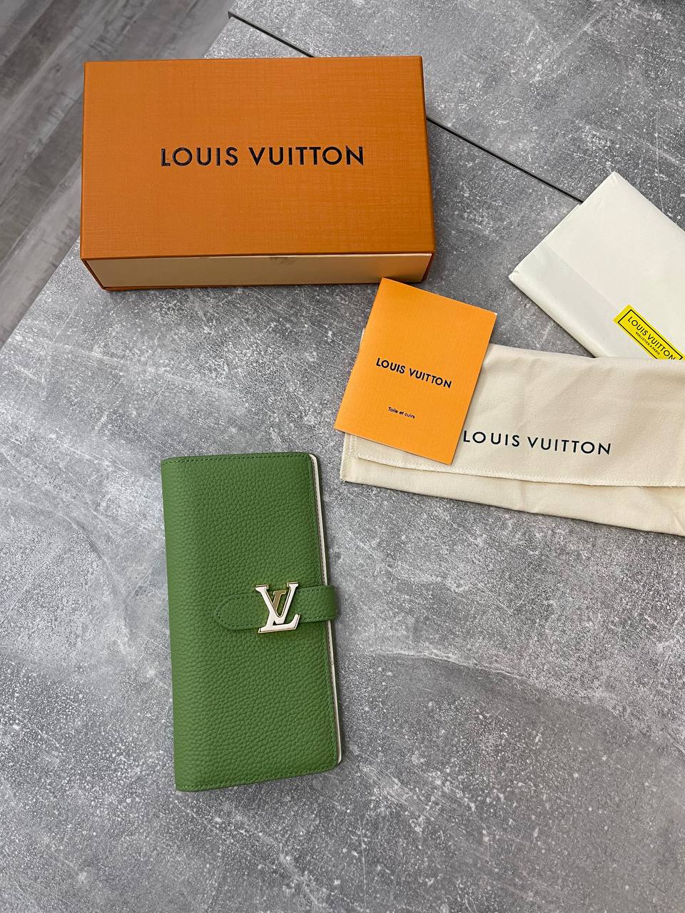 Кошелёк  Louis Vuitton Артикул PL-41632. Вид 2