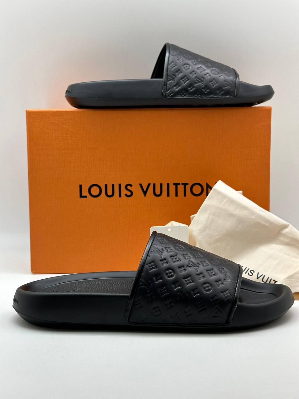 Шлёпанцы Louis Vuitton Артикул PL-45519. Вид 2