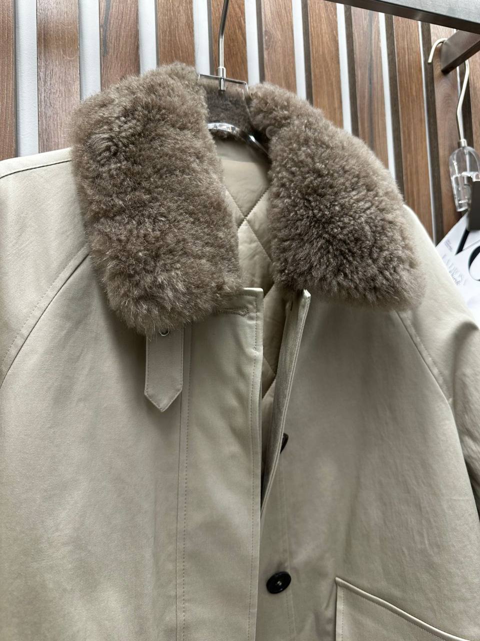 Куртка женская  Артикул PL-69367. Вид 3 Куртка женская  Артикул PL-69367. Вид 3
