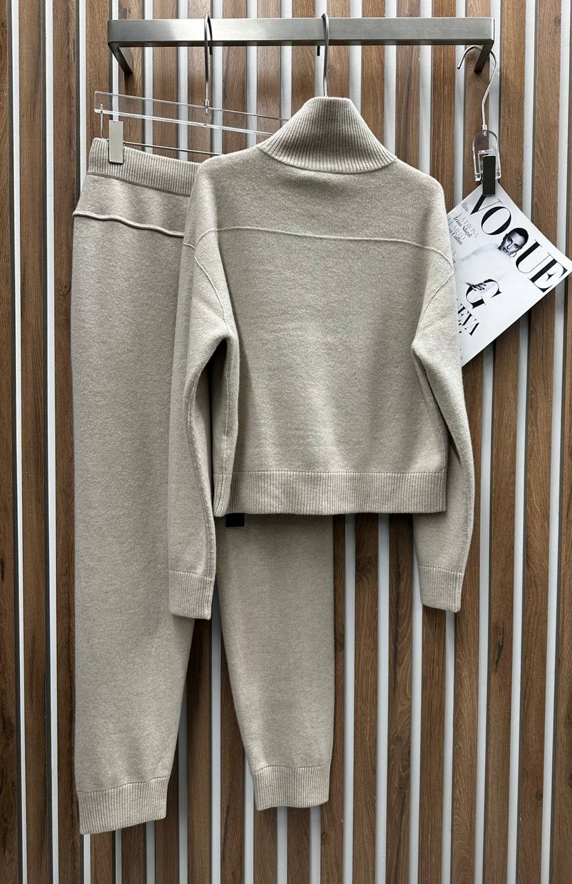 Костюм Brunello Cucinelli Артикул PL-69369. Вид 4 Костюм Brunello Cucinelli Артикул PL-69369. Вид 4