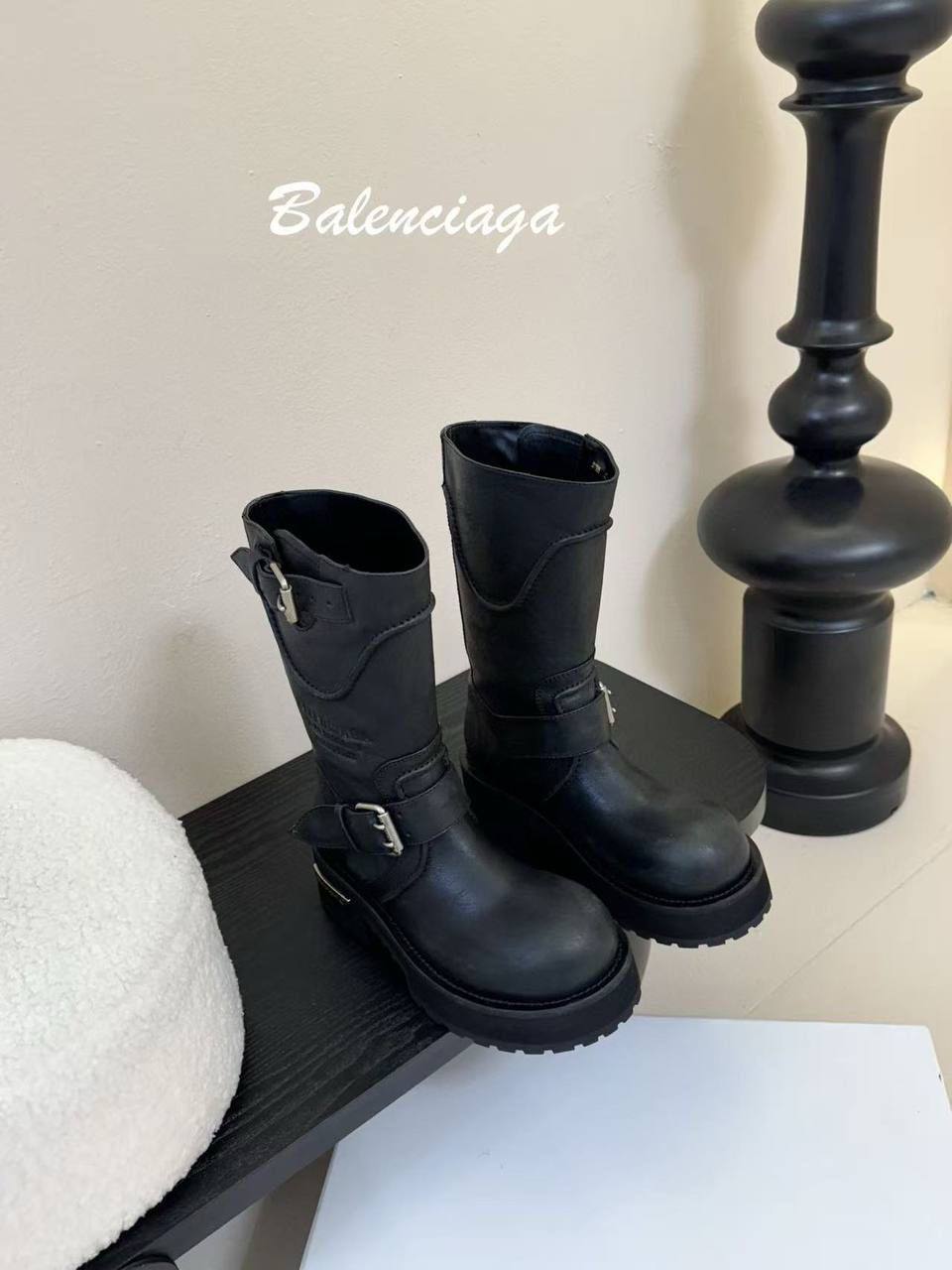Ботинки  Balenciaga Артикул PL-69378. Вид 2 Ботинки  Balenciaga Артикул PL-69378. Вид 2