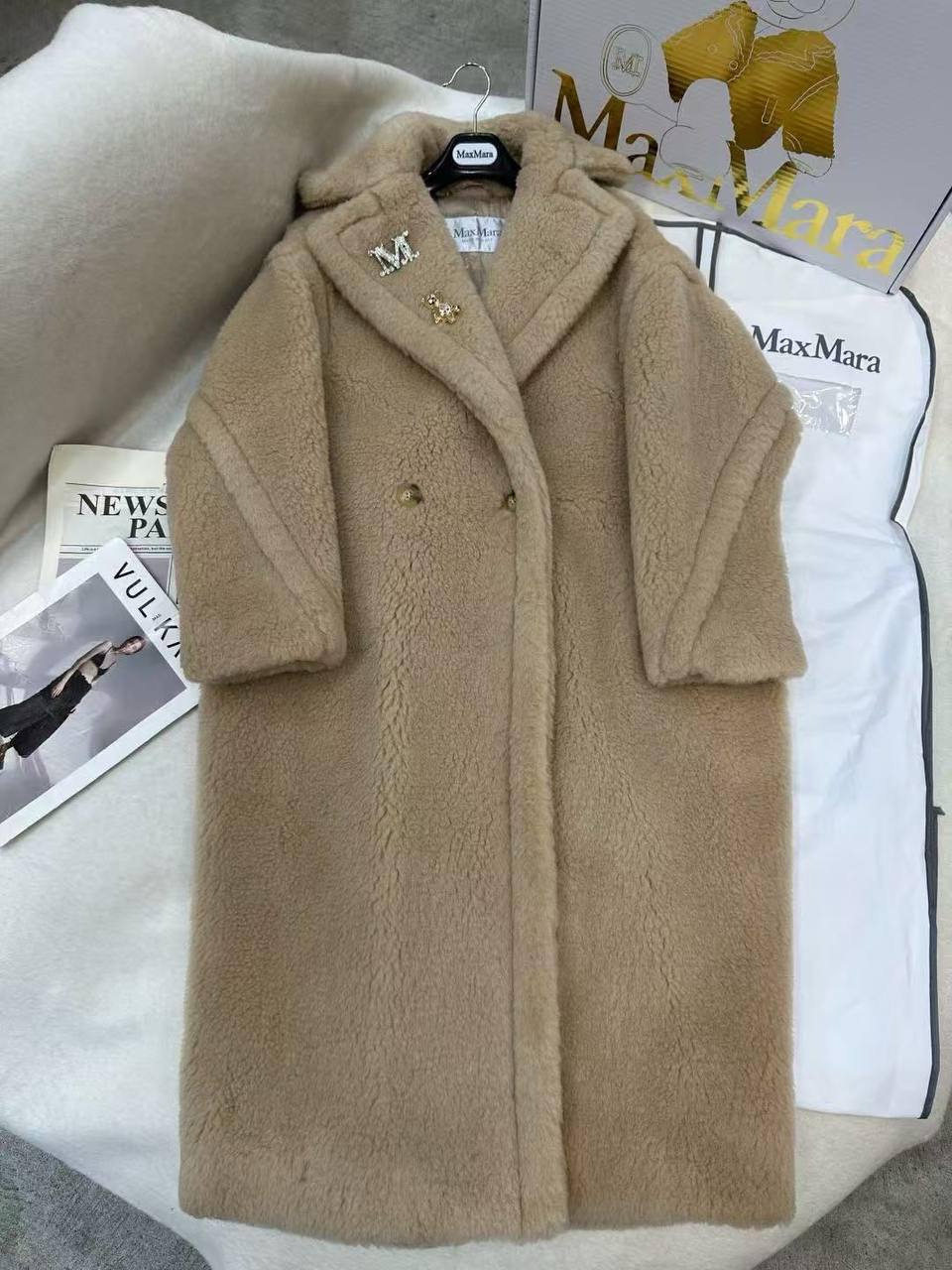 Шуба  Max Mara Артикул PL-69382. Вид 1 Шуба  Max Mara Артикул PL-69382. Вид 1