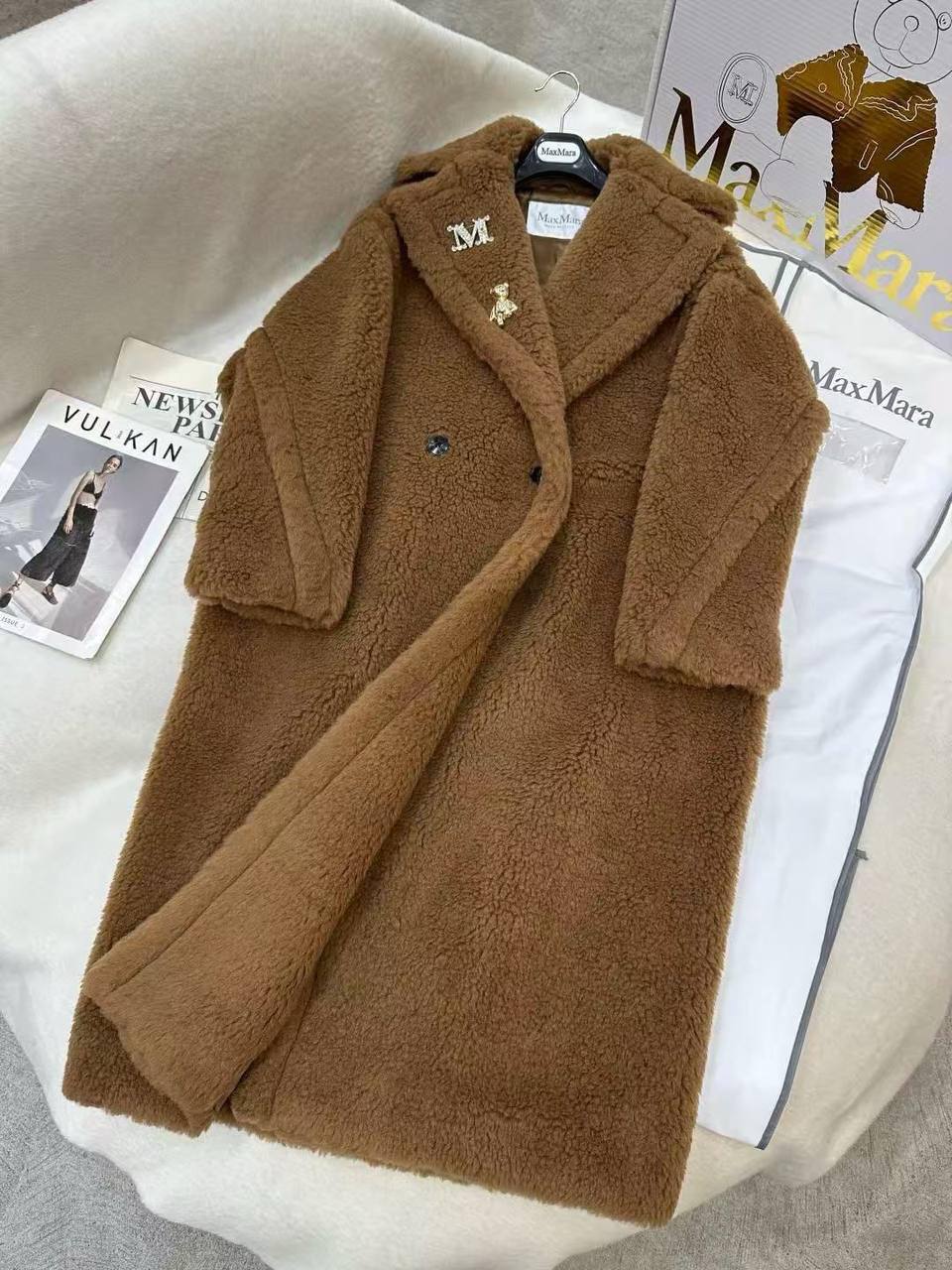 Шуба  Max Mara Артикул PL-69381. Вид 1 Шуба  Max Mara Артикул PL-69381. Вид 1
