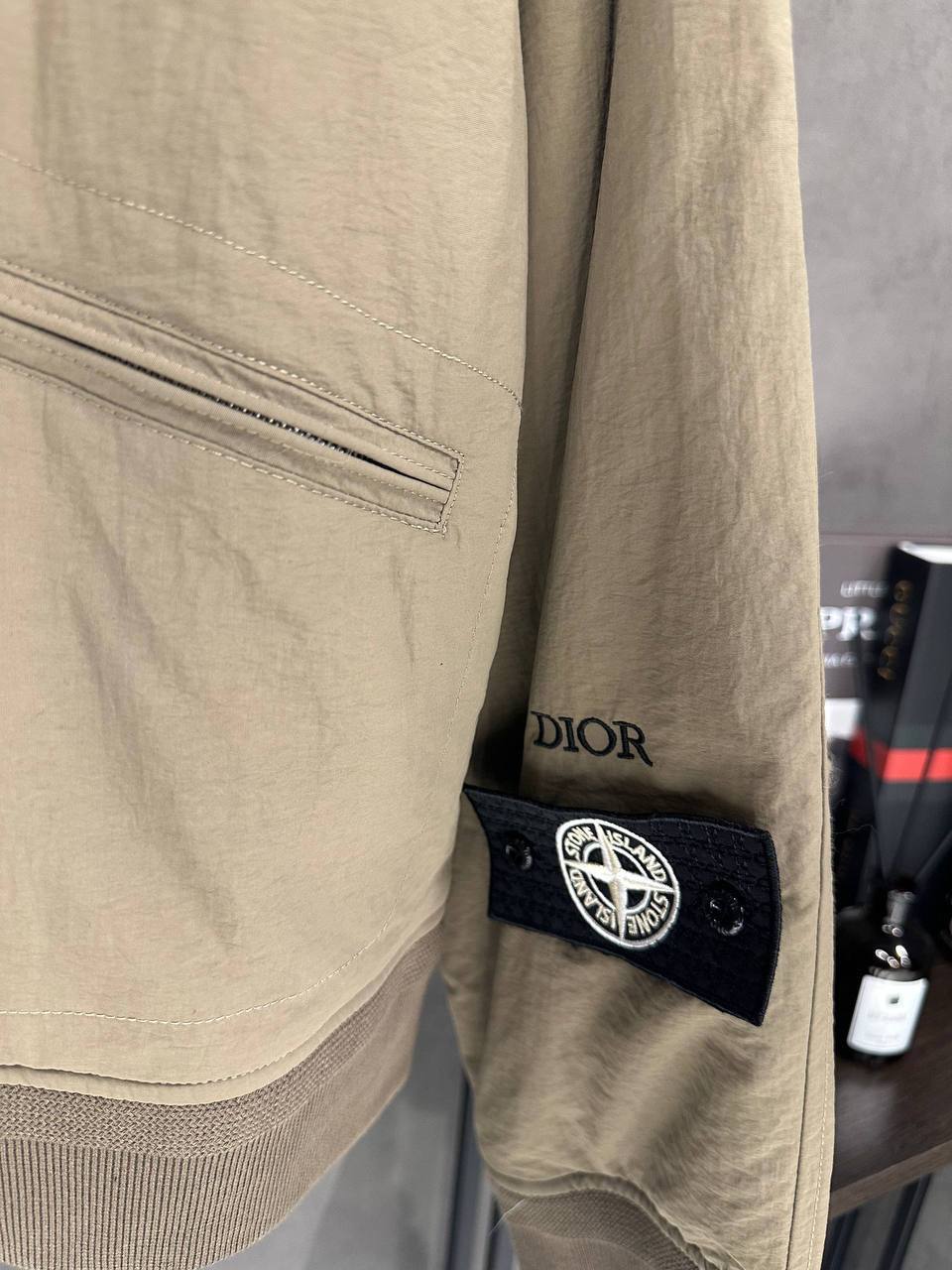 Куртка мужская  Christian Dior Артикул PL-69392. Вид 2 Куртка мужская  Christian Dior Артикул PL-69392. Вид 2