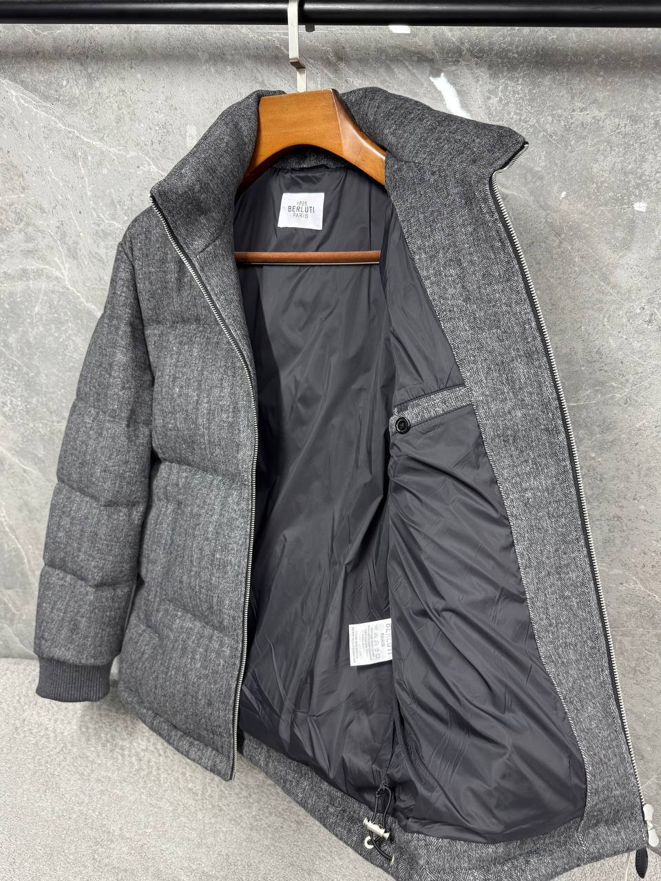 Пуховик Berluti   Артикул PL-69431. Вид 4 Пуховик Berluti   Артикул PL-69431. Вид 4