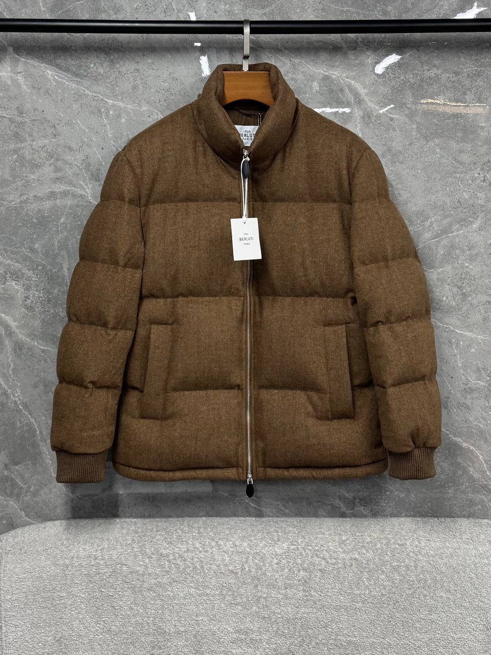 Пуховик Berluti   Артикул PL-69430. Вид 1 Пуховик Berluti   Артикул PL-69430. Вид 1