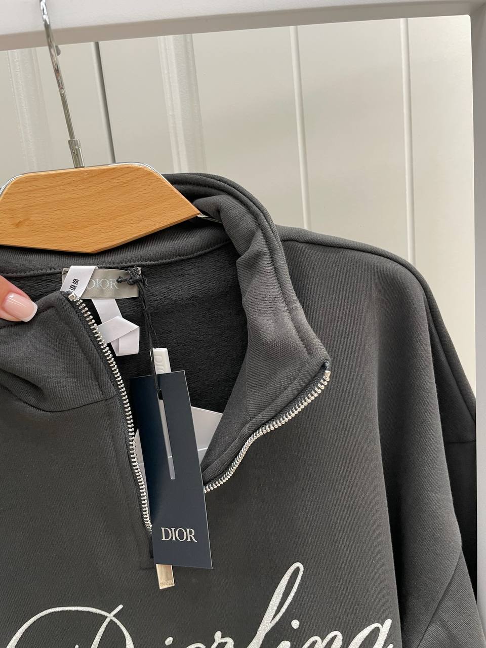 Толстовка Christian Dior Артикул PL-69506. Вид 4 Толстовка Christian Dior Артикул PL-69506. Вид 4