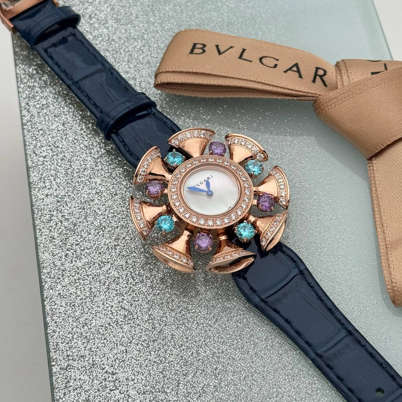 Часы женские Bvlgari Артикул PL-69562. Вид 1 Часы женские Bvlgari Артикул PL-69562. Вид 1