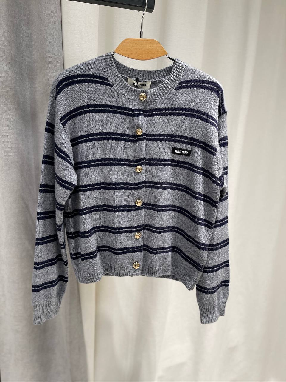 Кофта Miu Miu Артикул PL-69568. Вид 1 Кофта Miu Miu Артикул PL-69568. Вид 1