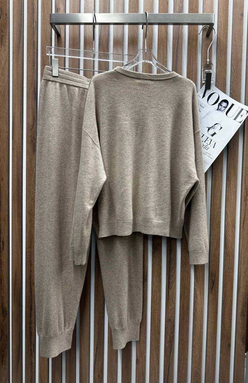 Костюм  женский Brunello Cucinelli Артикул PL-69585. Вид 5 Костюм  женский Brunello Cucinelli Артикул PL-69585. Вид 5